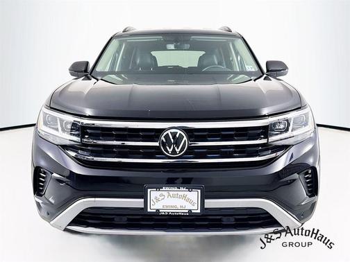 2022 Volkswagen Atlas 2.0T SE w/Technology 4MOTION