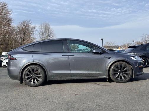 2022 Tesla Model X Dual Motor All-Wheel Drive