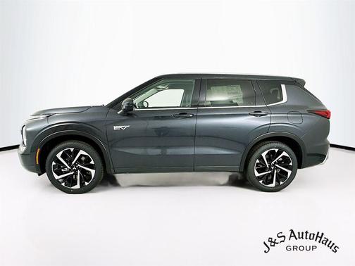 Graphite Gray 2024 Mitsubishi Outlander PHEV SEL