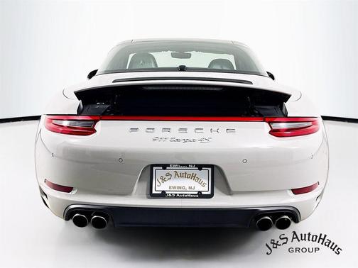 2019 Porsche 911 Targa 4S