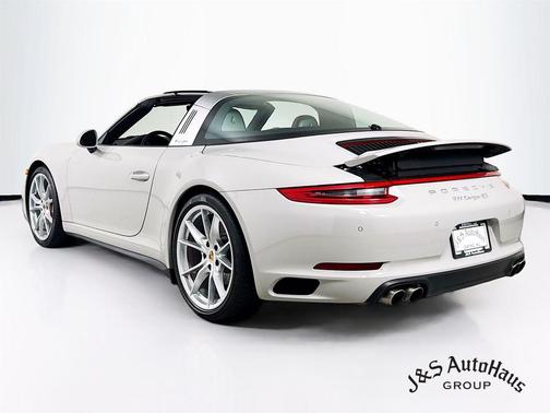 2019 Porsche 911 Targa 4S
