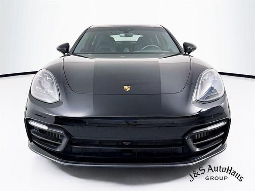 2022 Porsche Panamera 4S