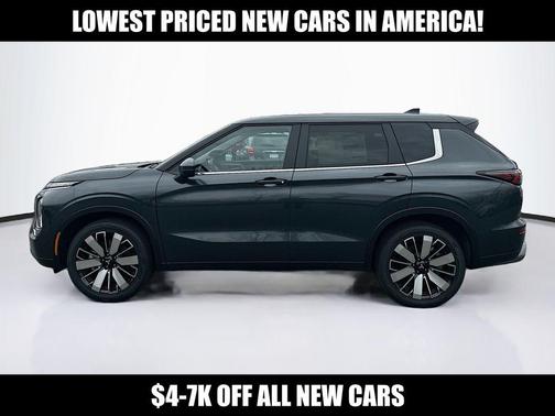 Graphite Gray 2026 Mitsubishi Outlander SE 2.5 2WD