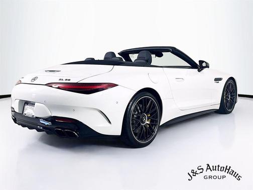 2022 Mercedes-Benz AMG SL 55 Base