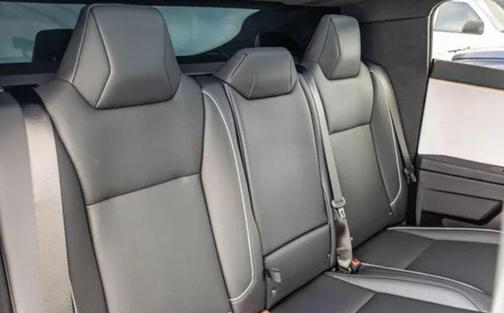 2024 Tesla Cybertruck Cyberbeast