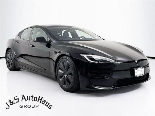 2023 Tesla Model S Base