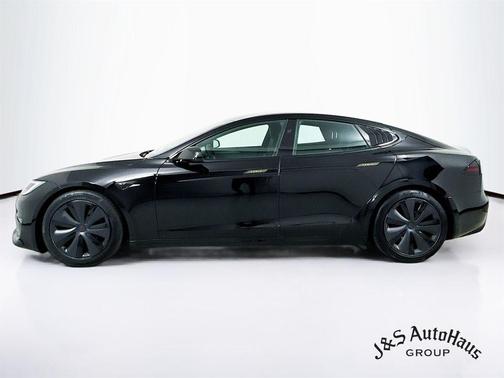2023 Tesla Model S Base