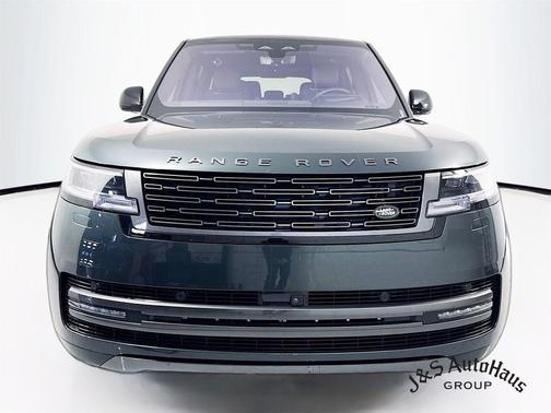 2023 Land Rover Range Rover P400 SE