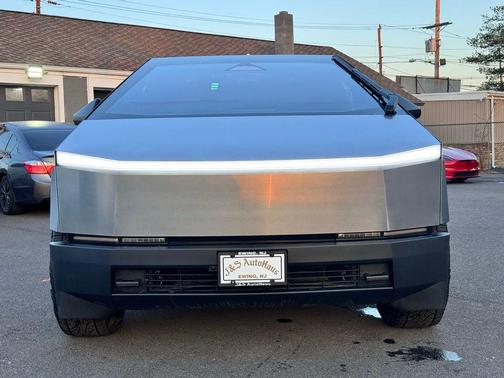 2024 Tesla Cybertruck All-Wheel Drive