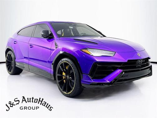 2023 Lamborghini Urus S
