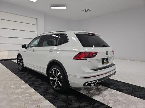 2024 Volkswagen Tiguan 2.0T SEL R-Line 4MOTION