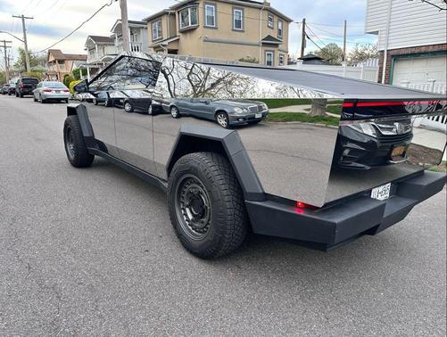 2024 Tesla Cybertruck All-Wheel Drive