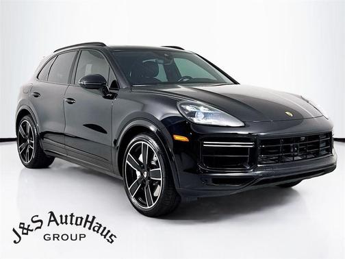 2020 Porsche Cayenne Turbo