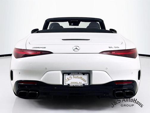 2022 Mercedes-Benz AMG SL 55 Base