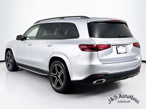 2024 Mercedes-Benz GLS 450 4MATIC
