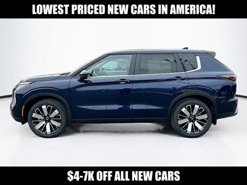 Cosmic Blue Metallic 2026 Mitsubishi Outlander SE 2.5 S-AWC