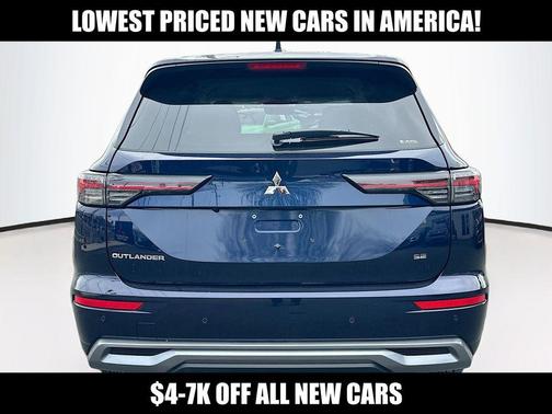 Cosmic Blue Metallic 2026 Mitsubishi Outlander SE 2.5 S-AWC