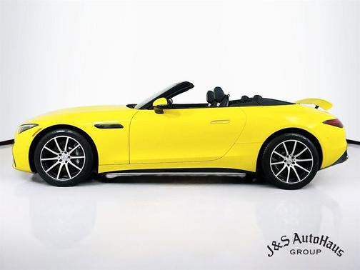 2023 Mercedes-Benz AMG SL 43 Base