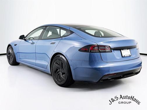2026 Tesla Model S Base