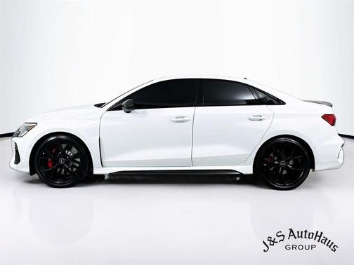 2024 Audi RS 3 TFSI quattro S tronic