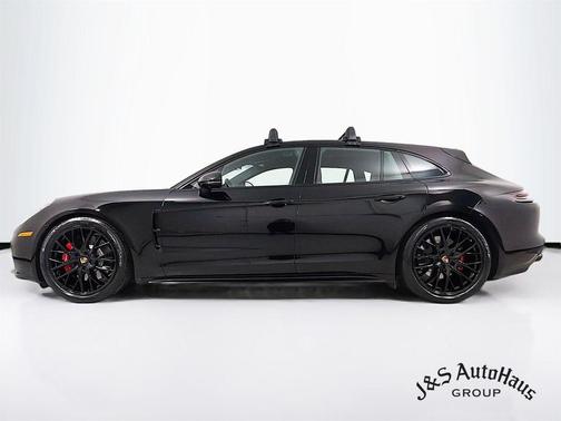 2020 Porsche Panamera GTS
