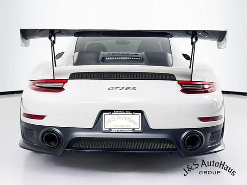 2018 Porsche 911 GT2 RS