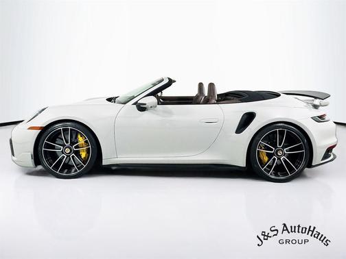 2021 Porsche 911 Turbo S