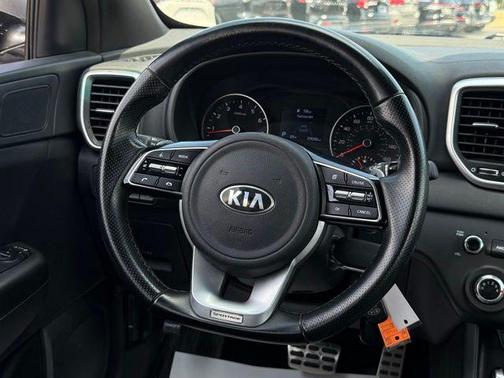 2022 Kia Sportage S