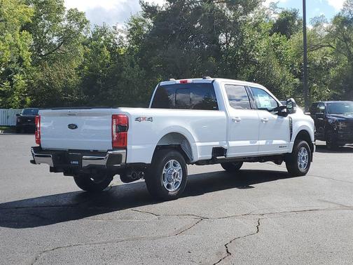 2026 Ford F-350 XLT