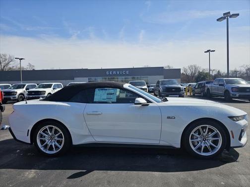 2025 Ford Mustang GT Premium