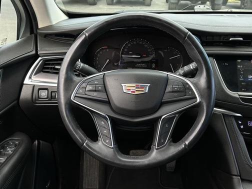 2018 Cadillac XT5 Premium Luxury