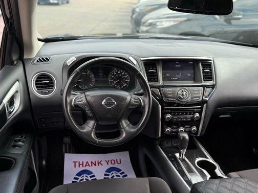 2020 Nissan Pathfinder SV 2WD