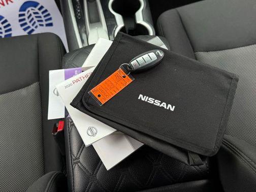 2020 Nissan Pathfinder SV 2WD