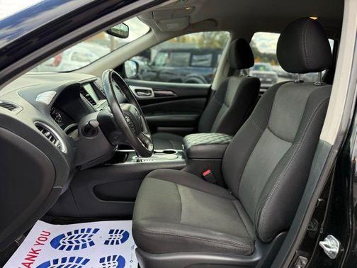 2020 Nissan Pathfinder SV 2WD