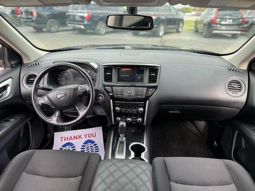 2020 Nissan Pathfinder SV 2WD