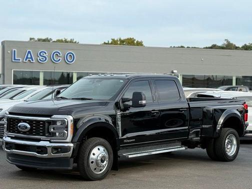 2023 Ford F-450 Lariat