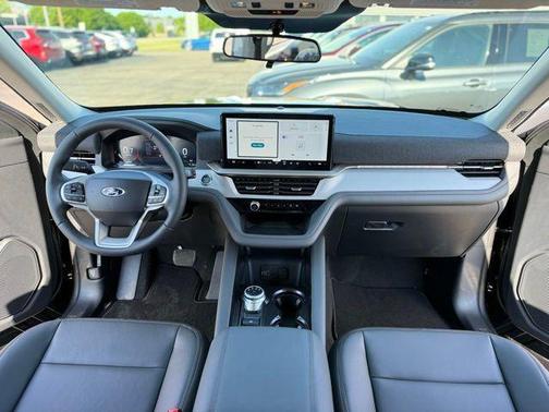 Agate Black Metallic 2026 Ford Explorer Active