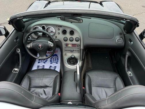 2006 Pontiac Solstice Base