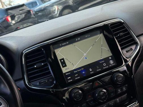 2022 Jeep Grand Cherokee Laredo