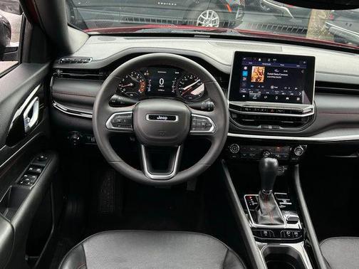 2023 Jeep Compass Trailhawk