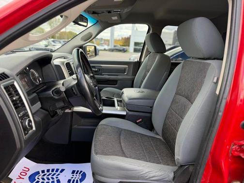 2013 RAM 1500 SLT