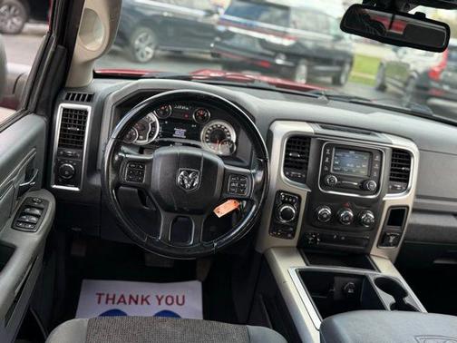 2013 RAM 1500 SLT