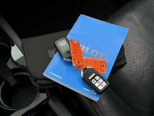 2016 Honda Pilot Elite