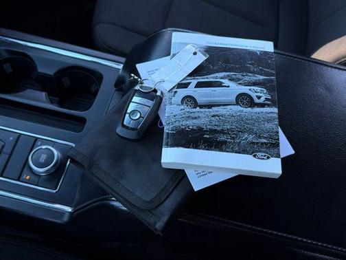 Oxford White 2018 Ford Expedition XL