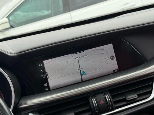 2024 Alfa Romeo Stelvio Veloce AWD