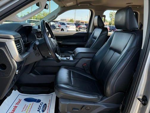 2022 Ford Expedition Max XLT