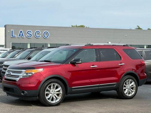 Ruby Red Metallic 2013 Ford Explorer XLT