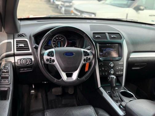 Ruby Red Metallic 2013 Ford Explorer XLT