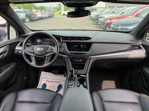 2022 Cadillac XT5 Luxury