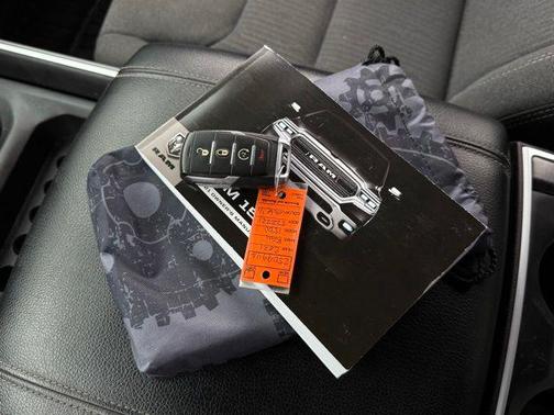 2021 RAM 1500 Big Horn/Lone Star